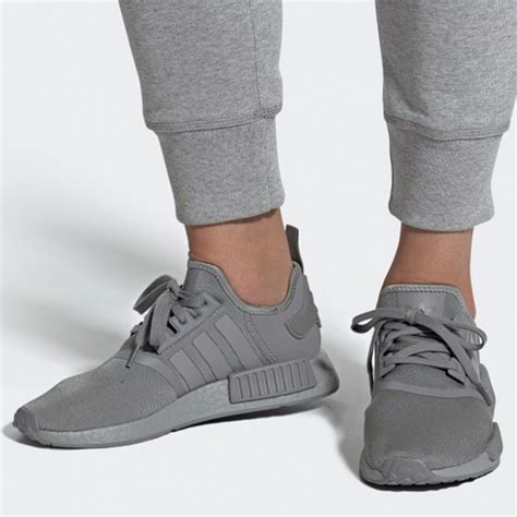 adidas grau herren|Graue adidas Sneaker für Herren .